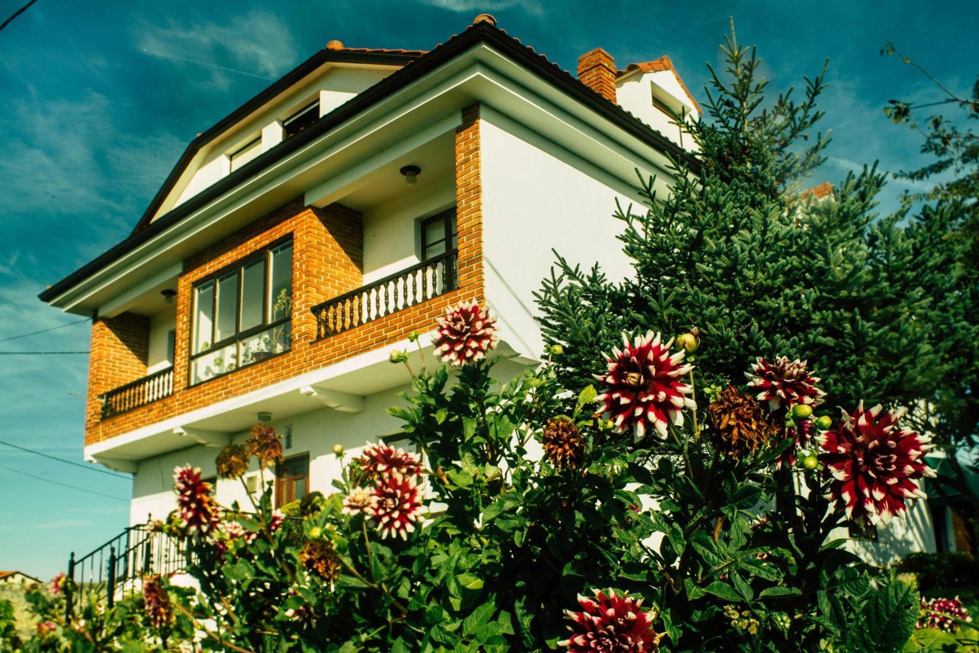 Liquid Surfhouse Hostel Langre  Εξωτερικό φωτογραφία